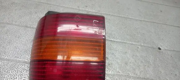 Volkswagen PASSAT B4 Rear/tail lights