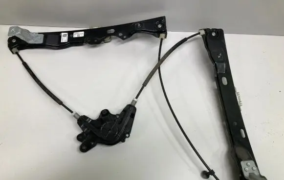 Ford Focus Front window lifting mechanism without motor BM51A23200AB