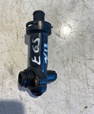 BMW 7 E65 E66 EGR thermostat 987082817