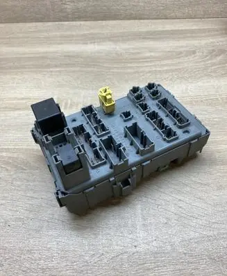 Honda Accord Fuse module 38800S1CG12