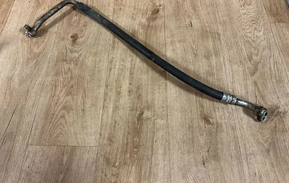 Audi TT Mk1 Air conditioning (A/C) pipe/hose 8N0820721