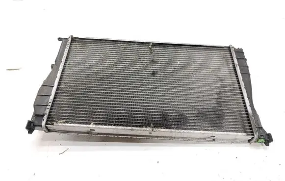 BMW 1 E82 E88 Coolant radiator 7788903 17117788903