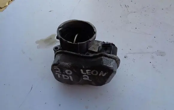 Audi A3 S3 8P Throttle valve 03G128063B