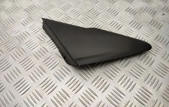 Fender end trim