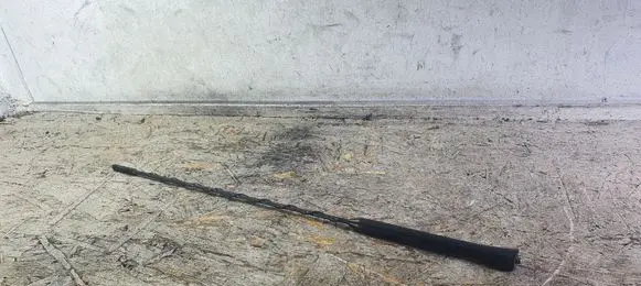 Toyota Corolla E120 E130 Radio antenna 