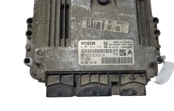 Peugeot 206 Engine control unit/module 0281012528 9659341880 9657699480
