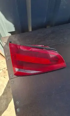 Audi A4 S4 B8 8K Tailgate rear/tail lights 8K5945093D