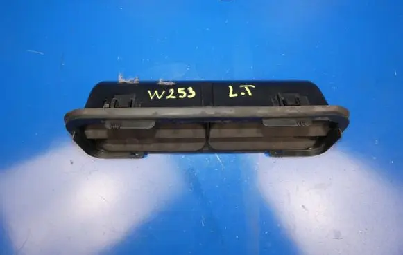Mercedes-Benz GLC X253 C253 Quarter panel pressure vent A2058301301