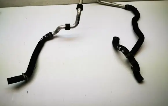 Mercedes-Benz R W251 Engine coolant pipe/hose A2515014982