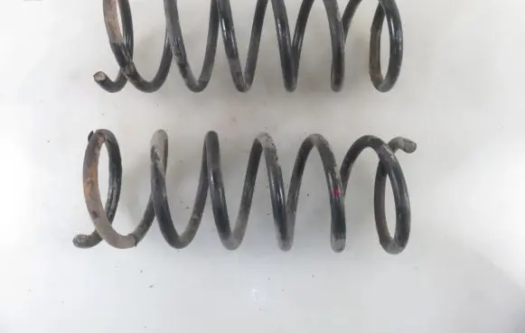 Ford Mondeo MK IV Rear coil spring