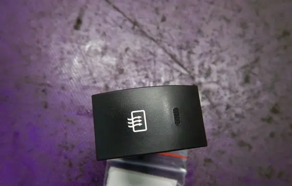 Mercedes-Benz 306 Quarter vent window switch 