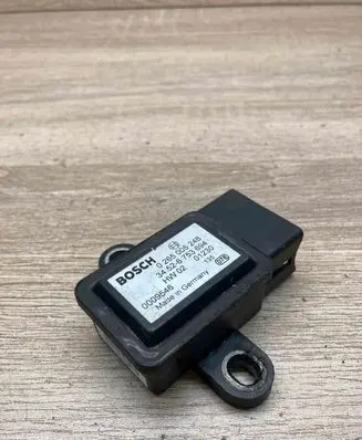 BMW 5 E39 ESP acceleration yaw rate sensor 6753694 0265005248 USED