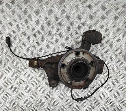 Mercedes-Benz Vito Viano W447 Front wheel hub A4473300720