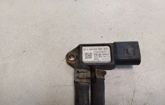 Audi A3 S3 A3 Sportback 8P Exhaust gas pressure sensor 059906051C 0281006083