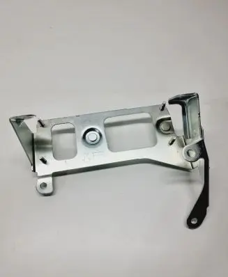 Nissan Qashqai J12 Engine control unit holder 237146UA0A