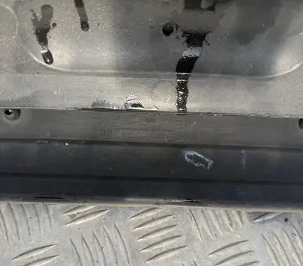 Porsche Panamera (970) Front wiper linkage and motor 97062410501