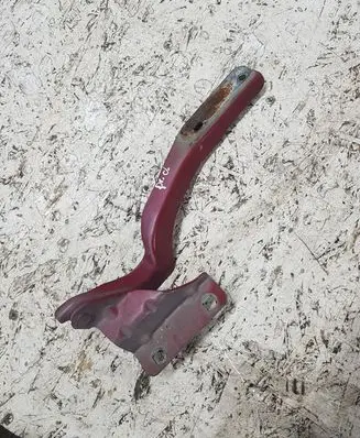 Nissan Qashqai Engine bonnet/hood hinges