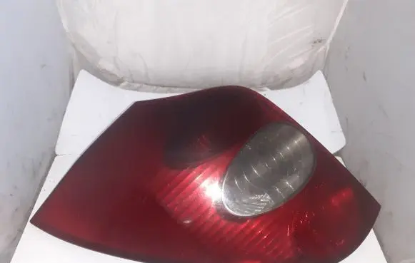 Renault Laguna II Rear/tail lights 8200002471 2347G
