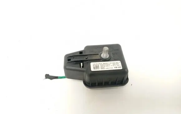 Audi A4 S4 B9 Alarm system siren 5Q0951605A