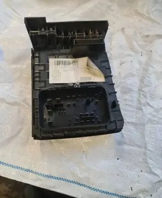 Volkswagen Touran I Fuse module 1K0937800AJ 1K0937804E 0712291946