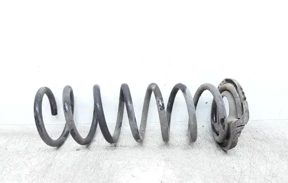 Volvo V40 Rear coil spring