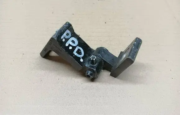 Audi A6 S6 C7 4G Front door lower hinge