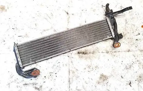 Engine oil radiator