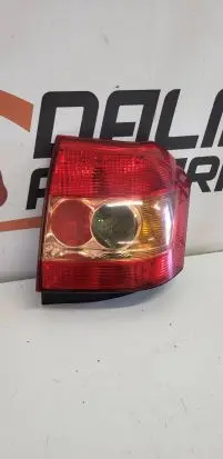 Toyota Corolla E120 E130 Rear/tail lights 8156002301
