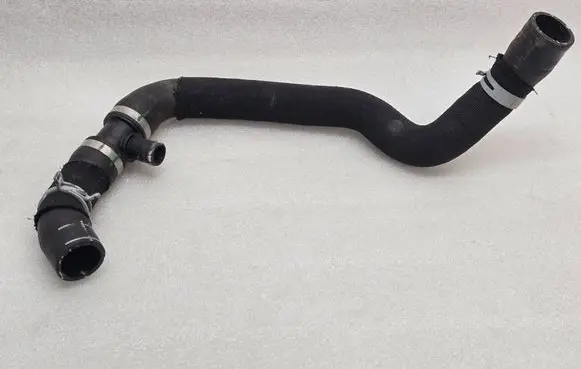 Volkswagen Tayron II Engine coolant pipe/hose 2Q0121087A