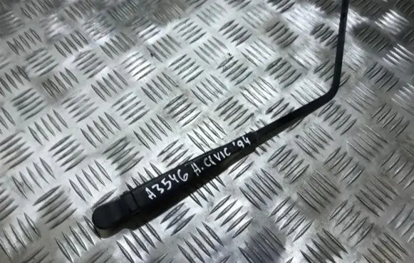 Honda Civic Rear wiper blade arm
