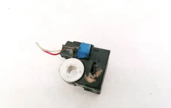 Mazda 6 Airbag deployment crash/impact sensor GP9A57KC0 08282005