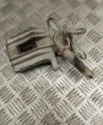 Skoda Octavia Mk2 (1Z) Rear brake caliper