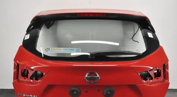 Nissan Qashqai Tailgate/boot cover trim set 