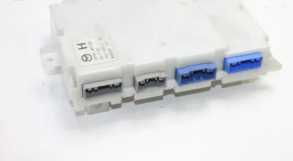 Mazda 3 II Central body control module VP8ALF14B205JF BDG867560F