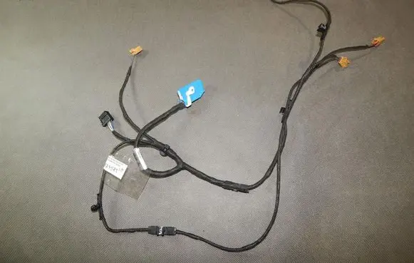 Audi A4 S4 B9 Front door wiring loom 8W0971035