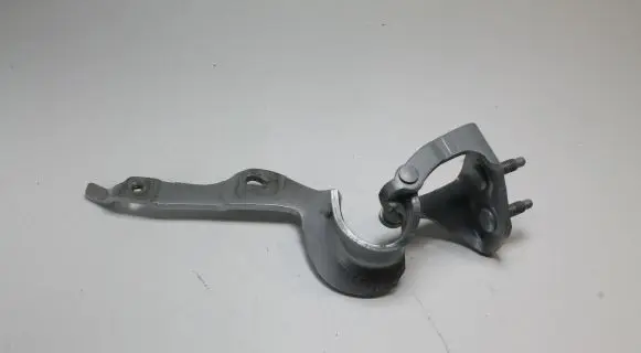 Audi A3 S3 8V Tailgate/trunk/boot hinge 8P3827299