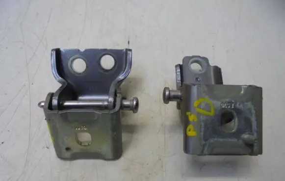 Peugeot 508 Rear door hinge set 