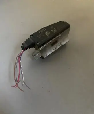 Audi A5 8T 8F Other control units/modules 8K0905852C 033571101