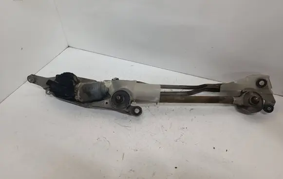 Front wiper linkage