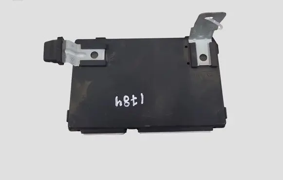 Hyundai i30 Comfort/convenience module 97RA012330 954002L925