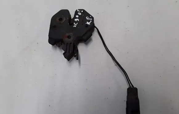 Volvo XC90 Engine bonnet (hood) release handle 9483764