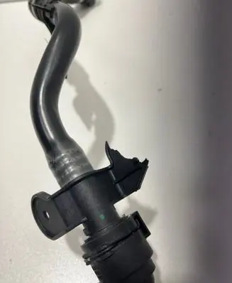 BMW 5 G60 G61 Engine coolant pipe/hose 7562178 20073510