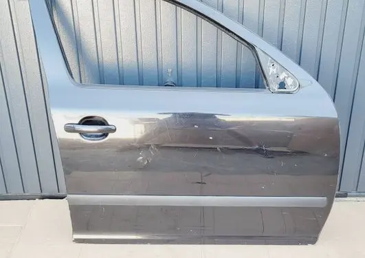 Skoda Octavia Mk2 (1Z) Front door 1Z0831312
