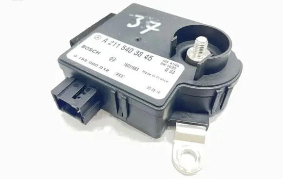 Mercedes-Benz E W211 Charging relay A2115403845 150316B3 0199000012