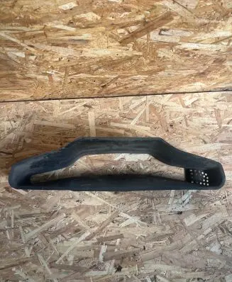Renault Clio IV Intercooler air guide/duct channel 214B30199R