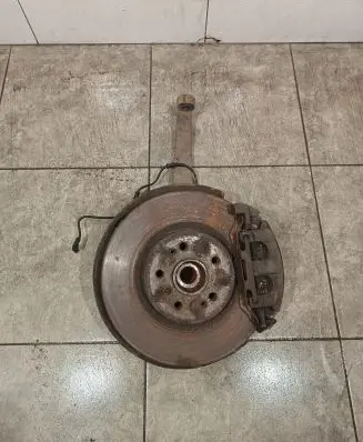 Mercedes-Benz ML W164 Front wheel hub spindle knuckle