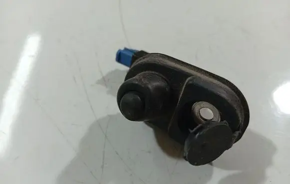 Honda FR-V Front door sensor 