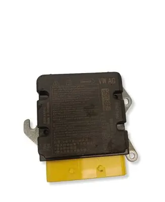 Volkswagen Golf VII Airbag control unit/module 5WK44885