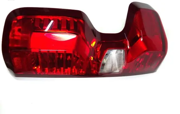 Chevrolet Silverado Rear/tail lights 84752978