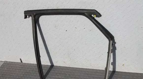 Mazda CX-30 Rubber seal rear door window/glass USZCZELKACX30